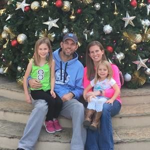 Meet your Posher, Caresse